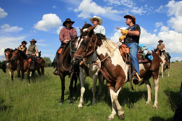 Carrera de caballos del oeste - viaje —  Fotos de Stock