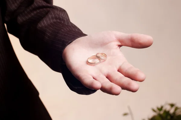 stock image Old golden wedding rings on a man's hand