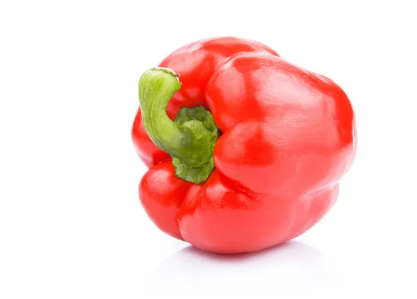 在白色背景上的红色青椒 — 图库照片