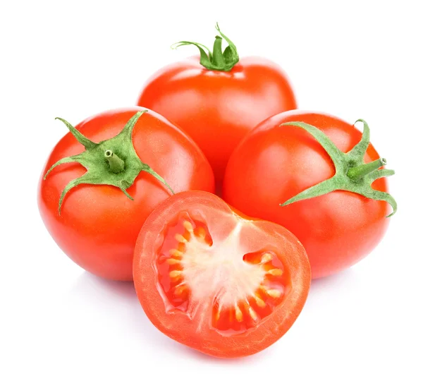 Drie rijpe tomaten en de helft geïsoleerd op witte achtergrond cl — Stockfoto