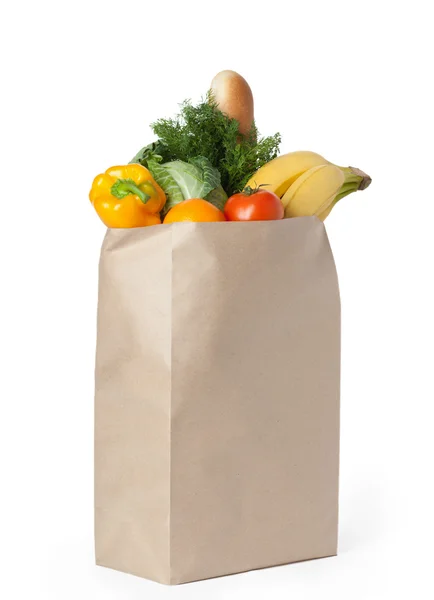 在一个纸袋中新鲜健康食品 — 图库照片