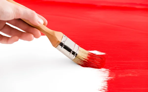Pictura cu cerneală roșie colorată și perie — Fotografie, imagine de stoc