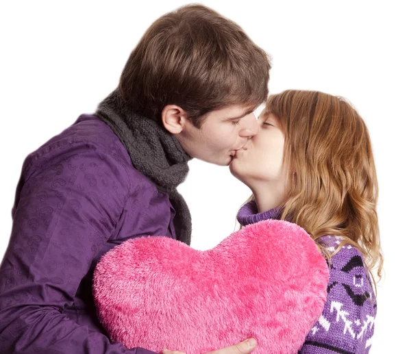 Couple kissing. Studio shot. — Stockfoto