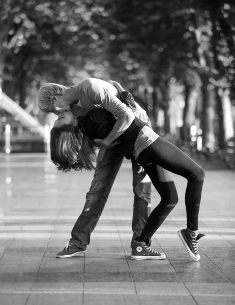 stock image Young couple on the street of the city.