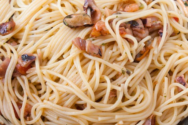 Istiridye spagetti — Stok fotoğraf