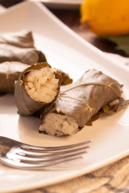 Yunan dolmades