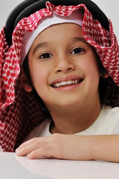 Retrato de criança árabe — Fotografia de Stock