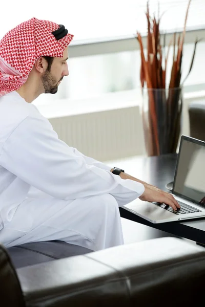Modern Arapça işadamı Office — Stok fotoğraf