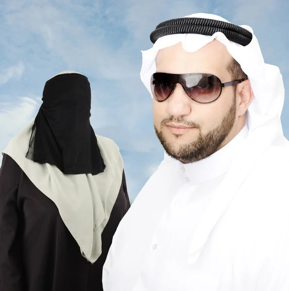 Moderno uomo d'affari arabo — Foto Stock
