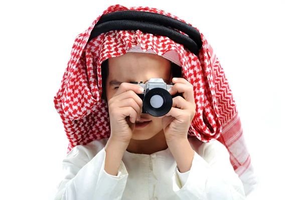Щасливий арабський маленький хлопчик — стокове фото