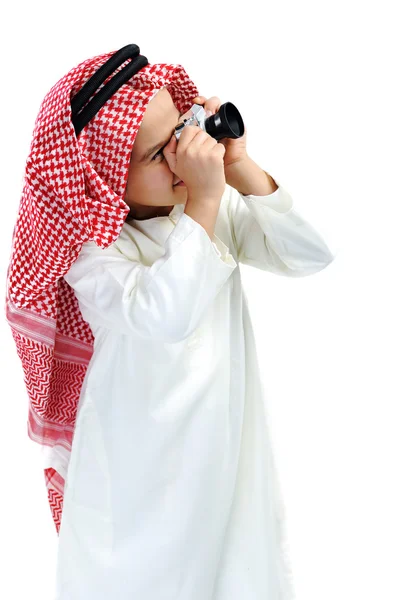 Glad arabiska liten unge pojke — Stockfoto