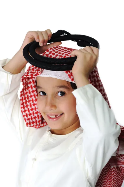 Счастливый арабский мальчик — стоковое фото
