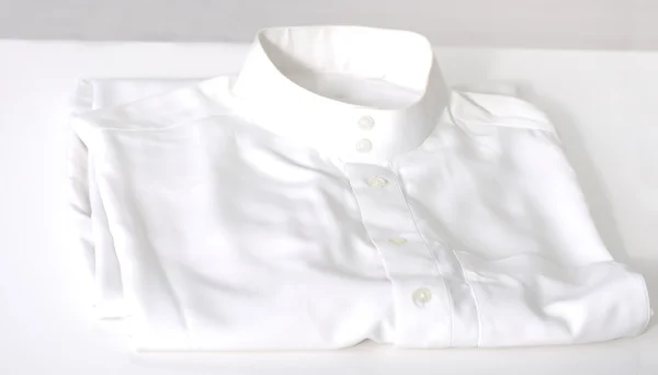 Camisa elegante branca — Fotografia de Stock