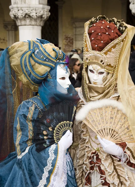 Benátky Karneval oslav událost v saint označit náměstí — Stock fotografie