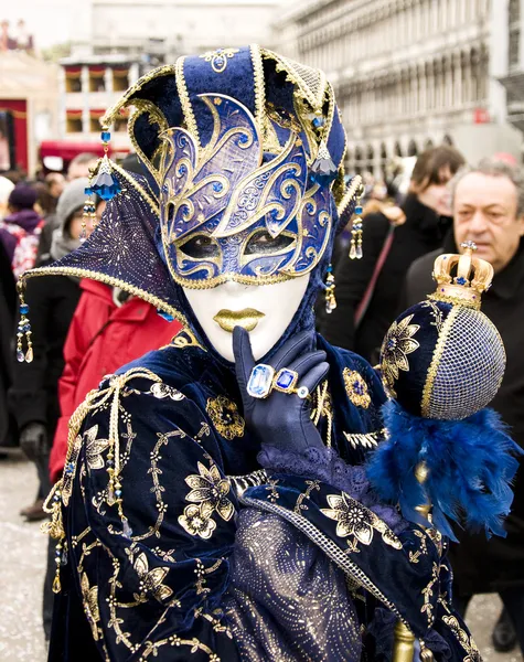Benátky Karneval oslav událost v saint označit náměstí — Stock fotografie