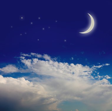 Gece gökyüzü ay ve yıldızlarla