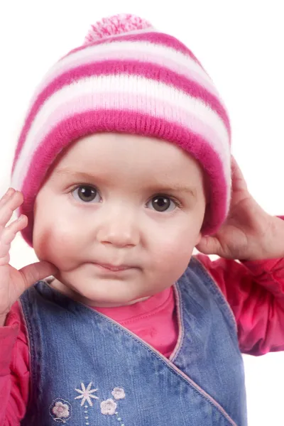 여자 아기 겨울 모자를 쓰고 — 스톡 사진