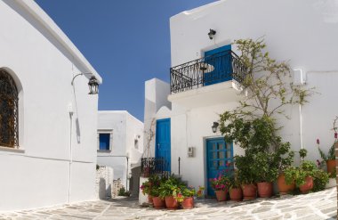 Tipik Yunan caddesi