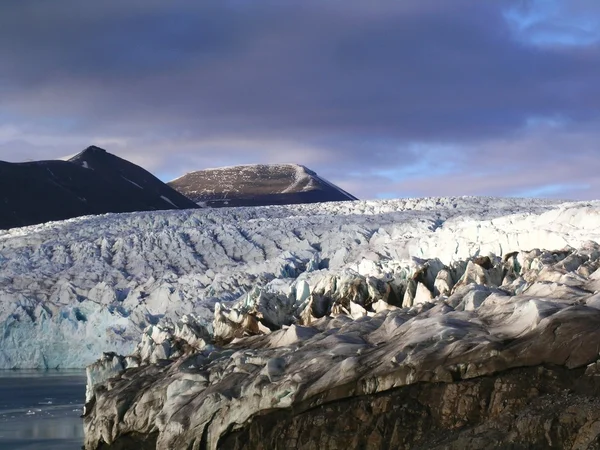 Calving glacier frot — Stock Photo, Image