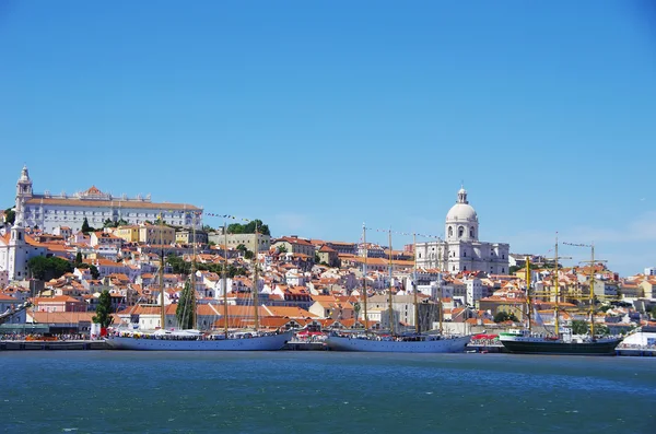 Paisagem de Lisboa, Portugal — Fotografia de Stock