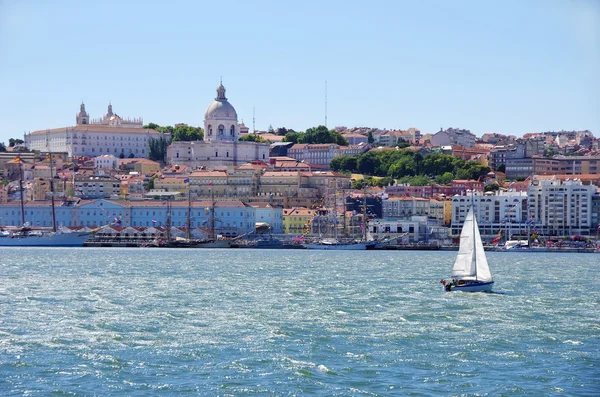 Sailboat and Lisbon landscape — Stock Photo, Image