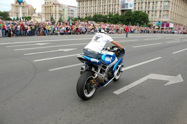 Motorcu toplantı ve gösteri kiev şehri gün