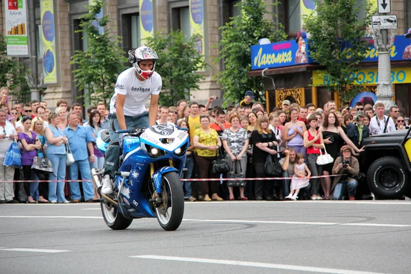 Bikers reunião e show no Dia da Cidade de Kiev — Fotografia de Stock