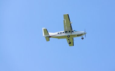 küçük turboprop uçak