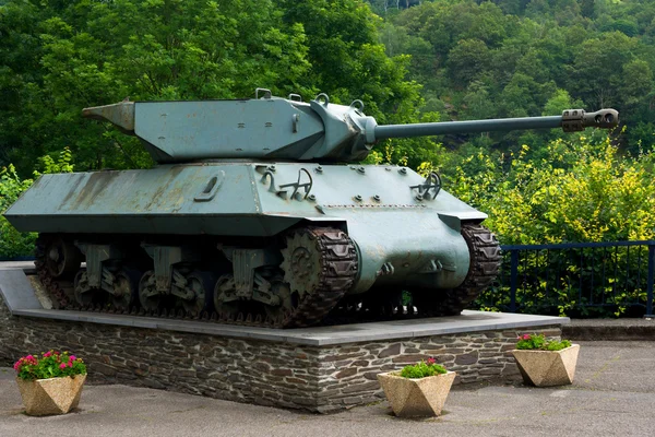 WW2 tank on display — Stock Photo, Image