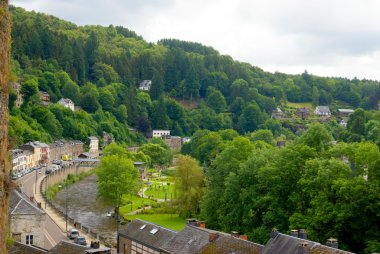 Ardennes (Belçika nehirde)