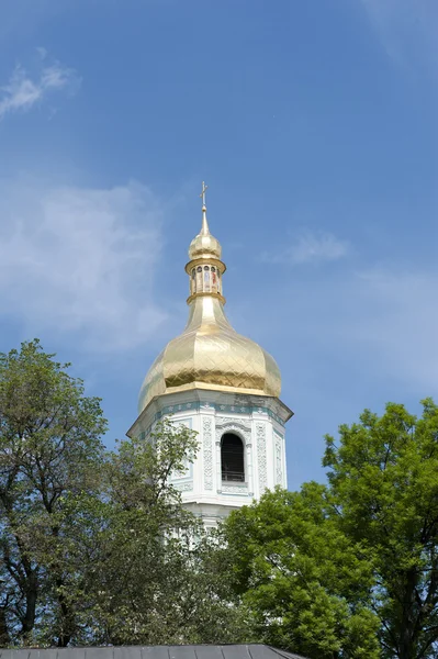 La cupola dorata della Cattedrale di Santa Sofia — Foto Stock