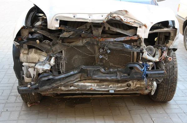 The broken car. — Stock Photo, Image