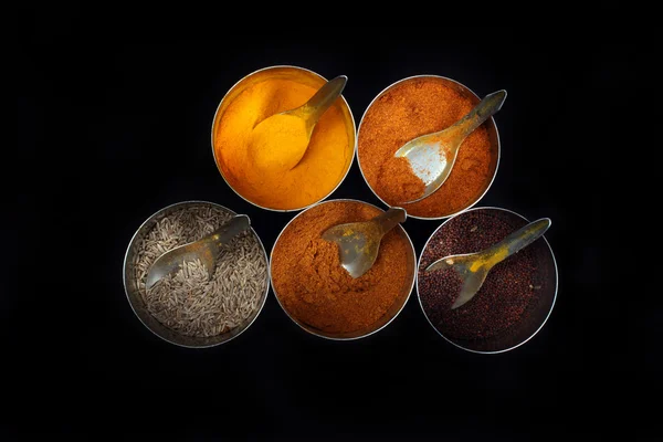Indische Küchengewürze — Stockfoto