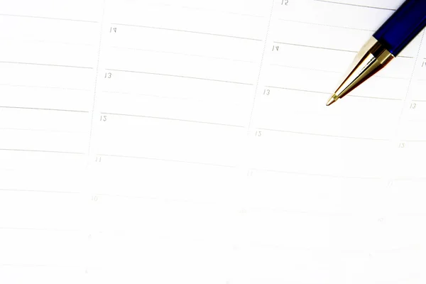 Кольоровий олівець і порядок денний — стокове фото