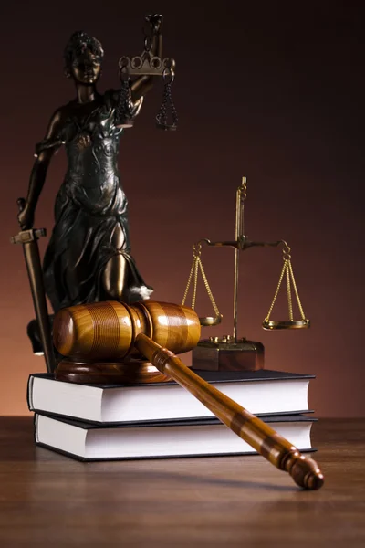 Avvocato in legno, concetto di giustizia — Foto Stock