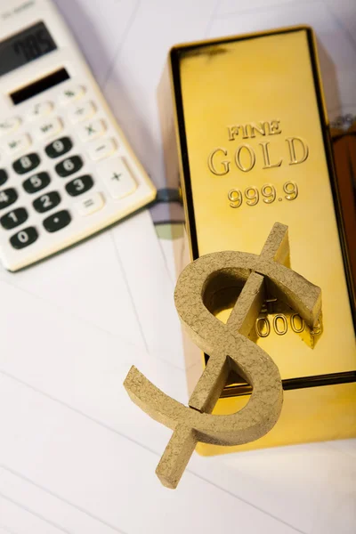 Financial indicators,Chart,Gold bar,money — Stock Photo, Image