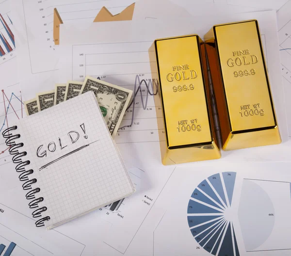 Financiën concept, gouden bar — Stockfoto