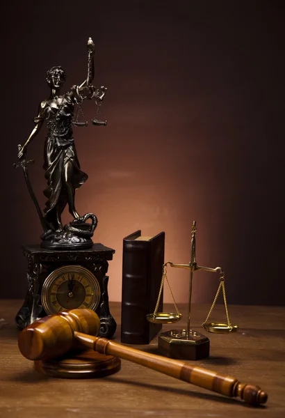 Αντίκες άγαλμα της δικαιοσύνης, δίκαιο — Φωτογραφία Αρχείου
