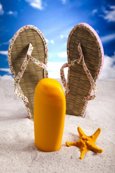 Sommarsemester, sola på stranden — Stockfoto