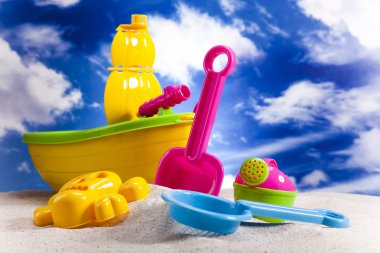 plaj renkli plastik oyuncaklar