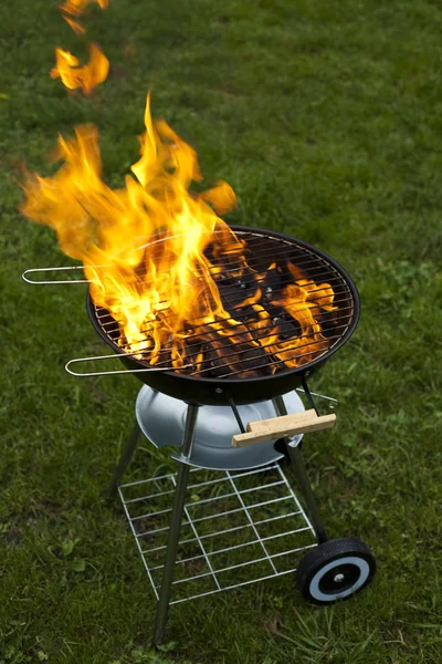 Fuego, Parrilla caliente —  Fotos de Stock