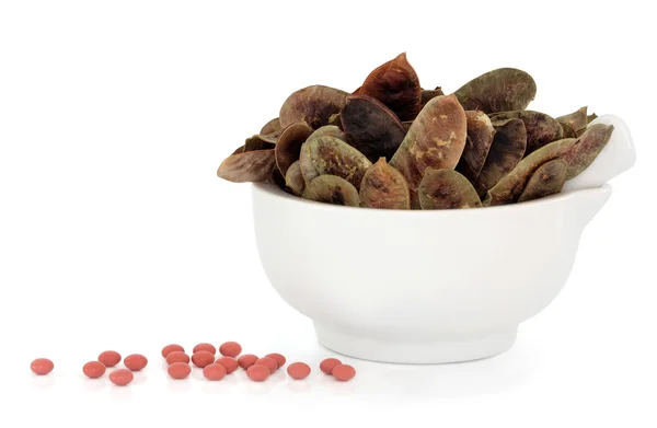 Senna Pods and Tablets — Stock Photo, Image