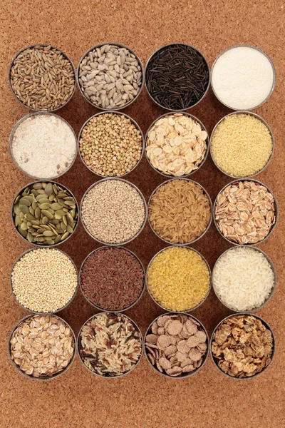 Cereais, cereais e sementes — Fotografia de Stock