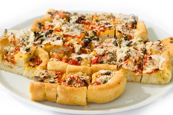 Pizza com legumes e queijo — Fotografia de Stock