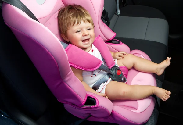 Egy biztonsági autósülés baba. Biztonság és a védelem — Stock Fotó