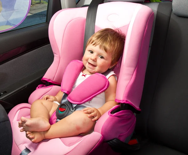 Baby in a safety car seat. Safety and security — Stock Photo, Image