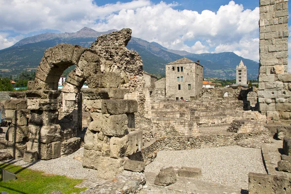 Roman theater in Aosta — Stock Photo, Image