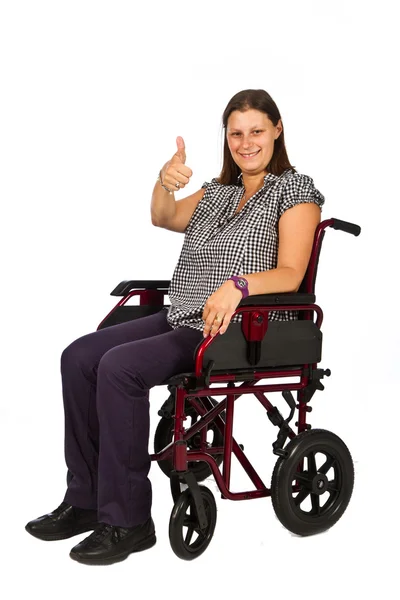 Dziewczyna uśmiechając się na wózku inwalidzkim — Zdjęcie stockowe