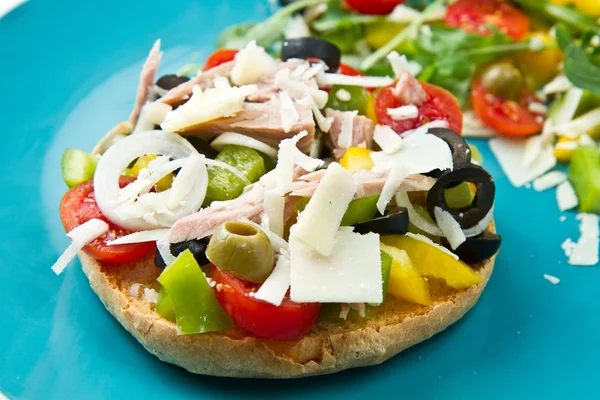 stock image Frisella with vegetables and tuna