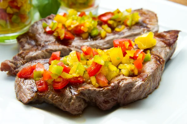 구운된 스테이크 고기 — 스톡 사진